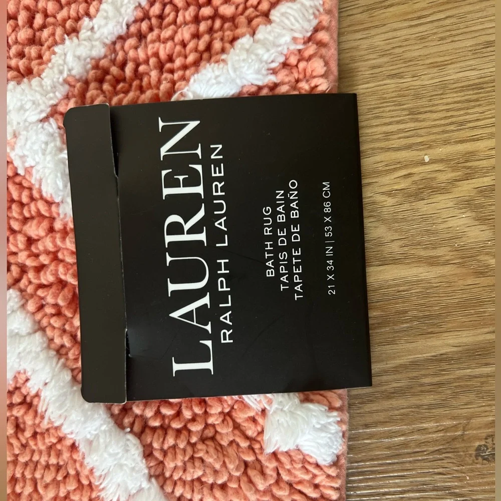Ralph Lauren Bath Mats! Brand new with tags, 2 of them available